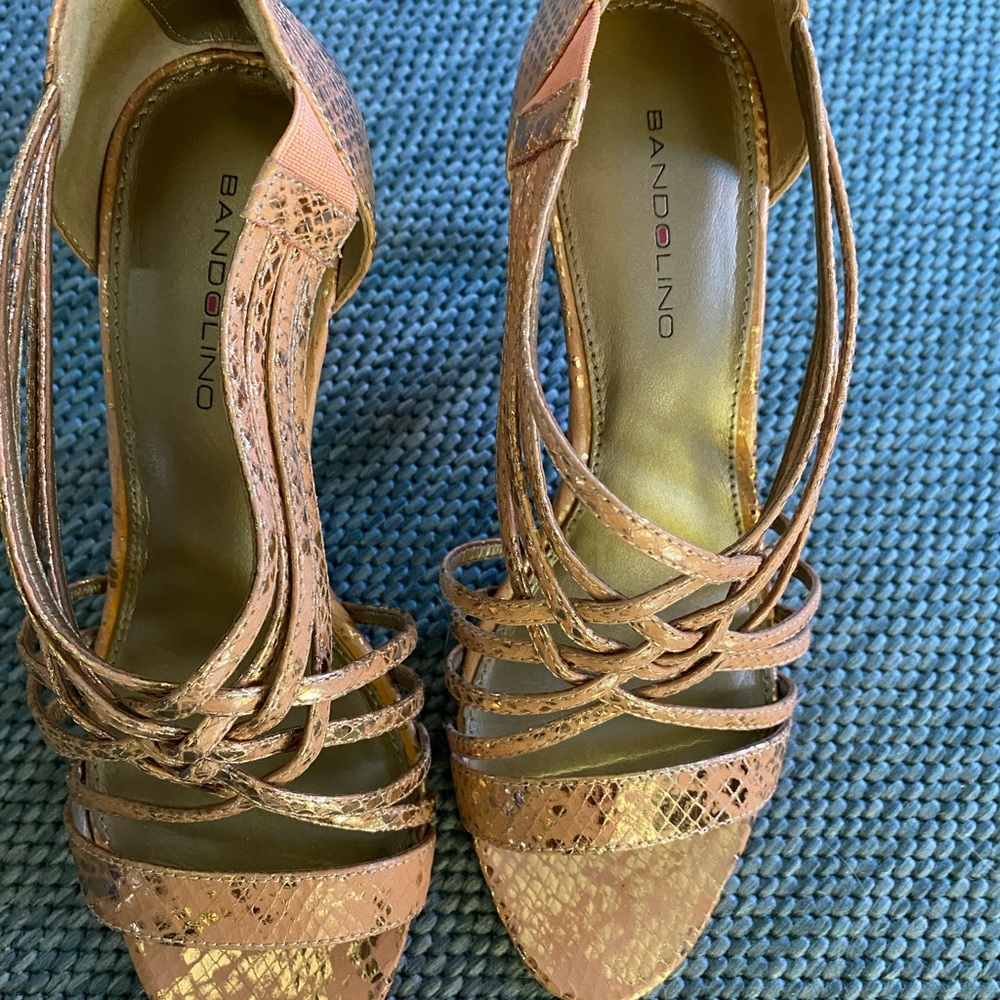 Bandolino open toed heels size 7.5
